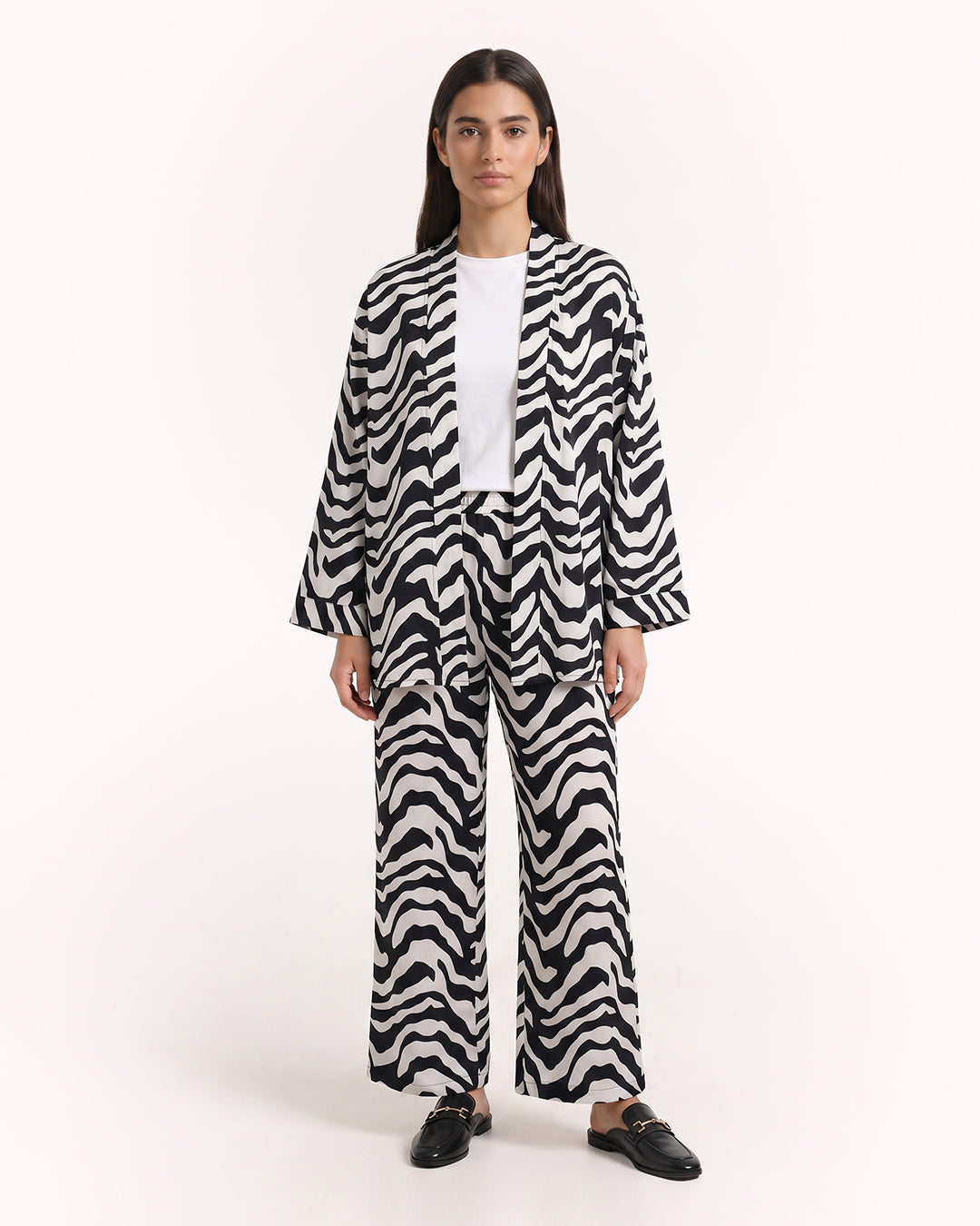 3 Piece Set Cardigan, Top & Pants – Zebra Print