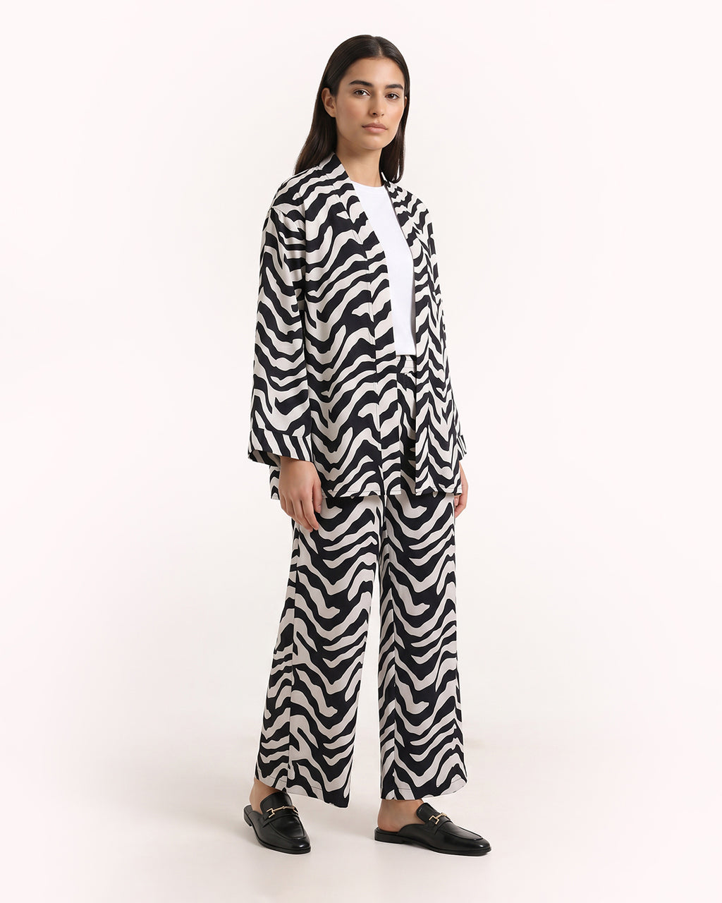 3 Piece Set Cardigan, Top & Pants – Zebra Print