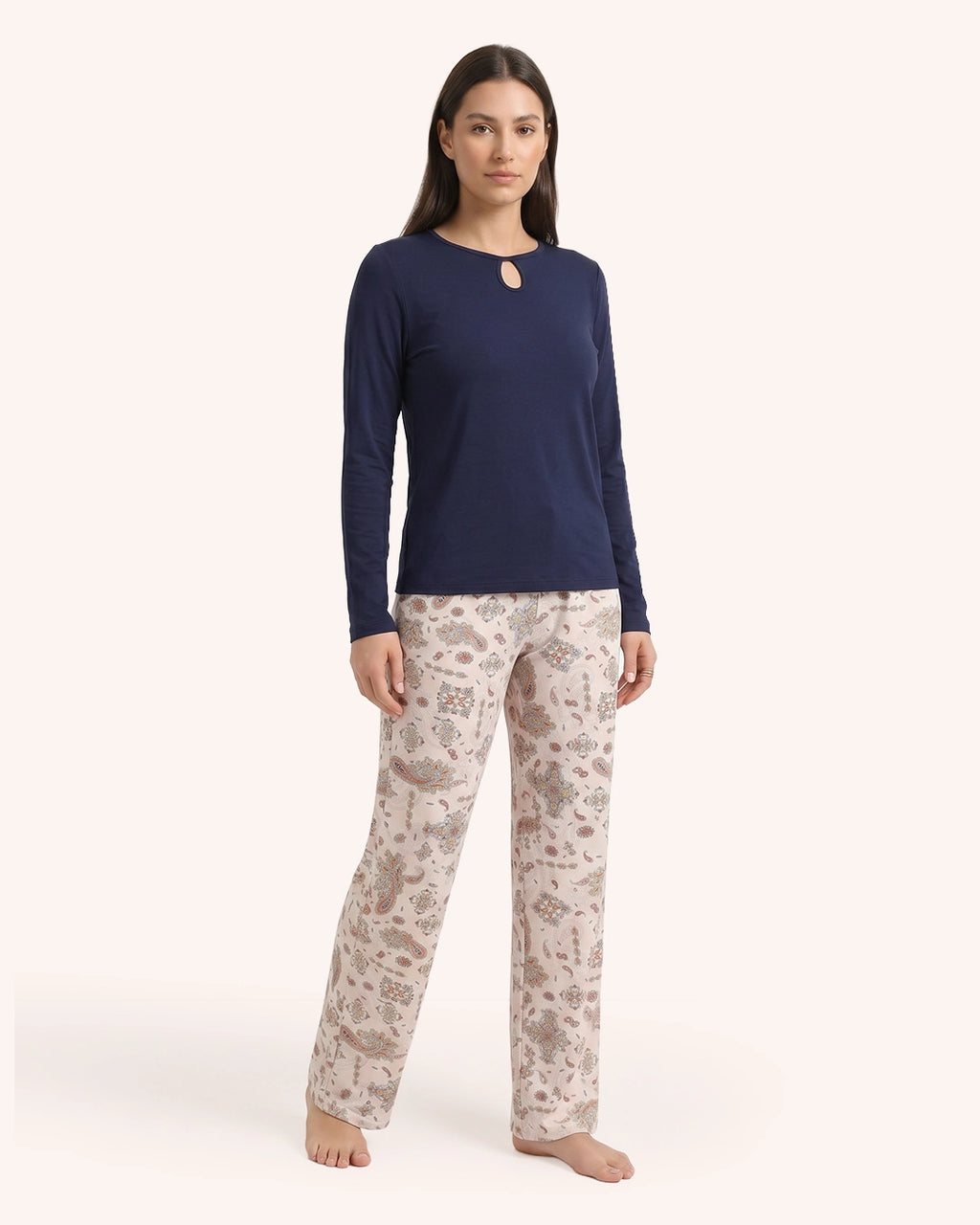 2 Piece Pajama Set Long Sleeve Top & Printed Pants