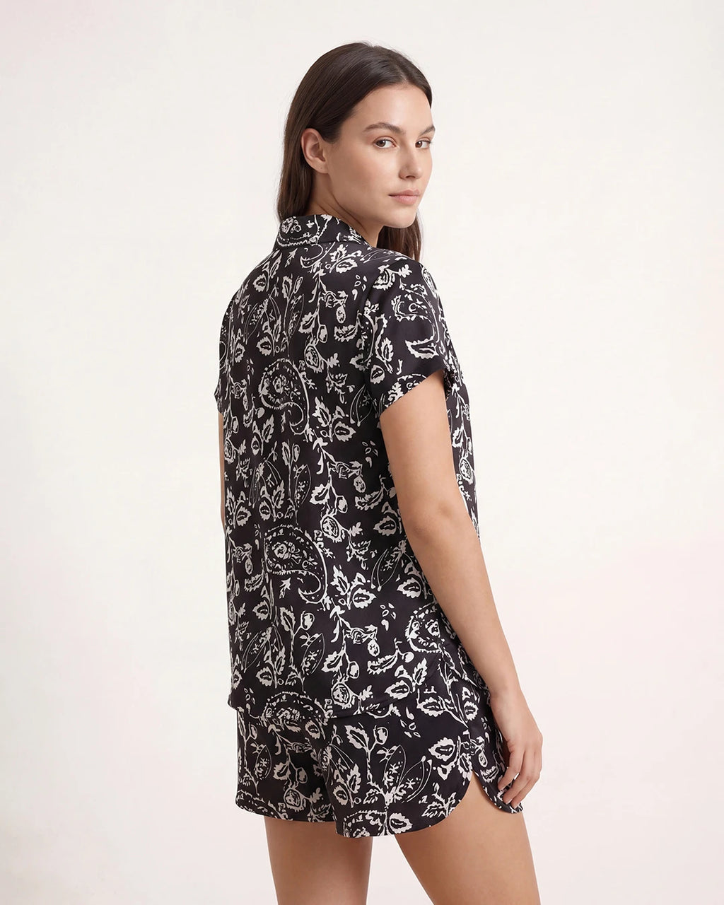 2 Piece Set Short Sleeve & Short – Paisley